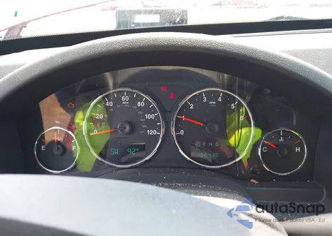 2009 Jeep Liberty Sport z USA, uszkodzony, nr VIN 1J8GN28K69W553594